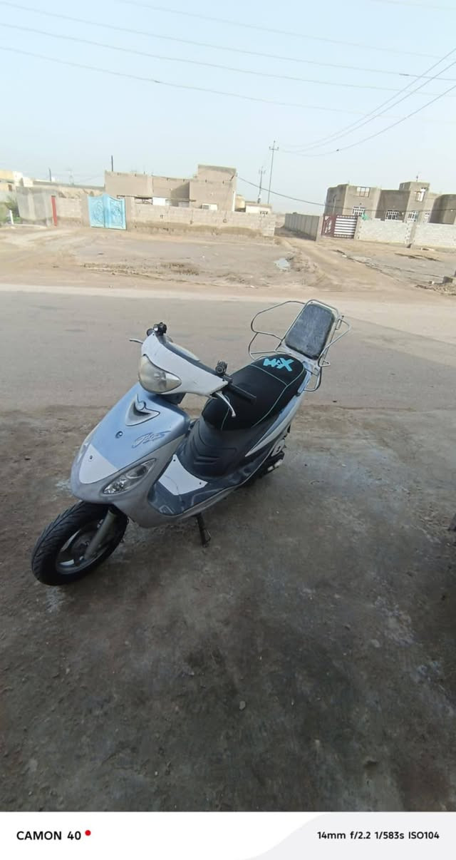 ماكس للبيع
ختم واحد كلهه
مكينه مامفتوحه
كرسي خلفي
تايرات جدد
نكره سلف 
سعر 750وبيهه مجال 
للاتصال ‏‪***********‬‏
