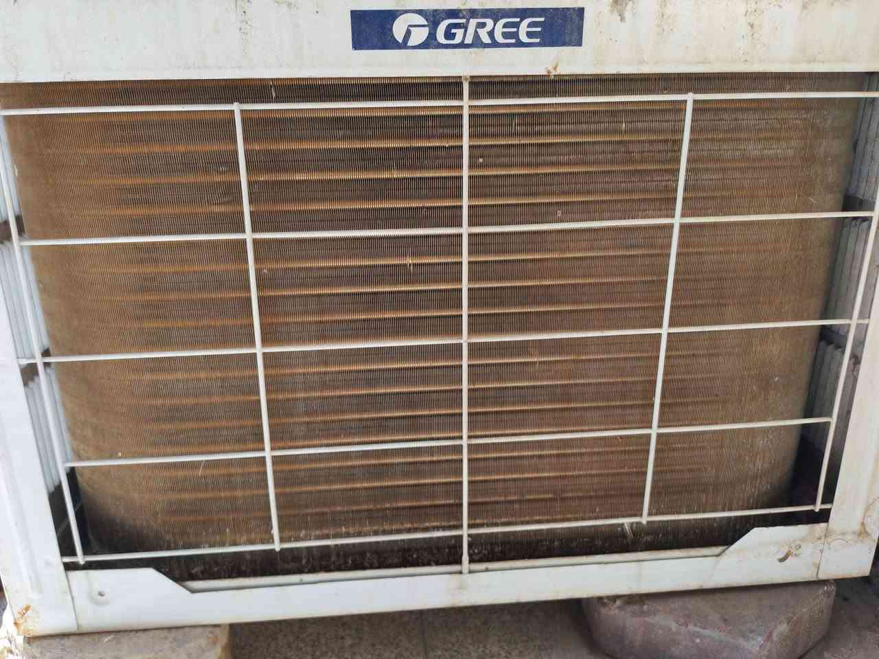 مكيق طنين gree 2 
300 الف
مستعمل قليل


**إذا كنت صاحب هذا الإعلان وتريد حذفه لأي سبب، رجاءا أرسل رسالة إلى الدعم الفني**