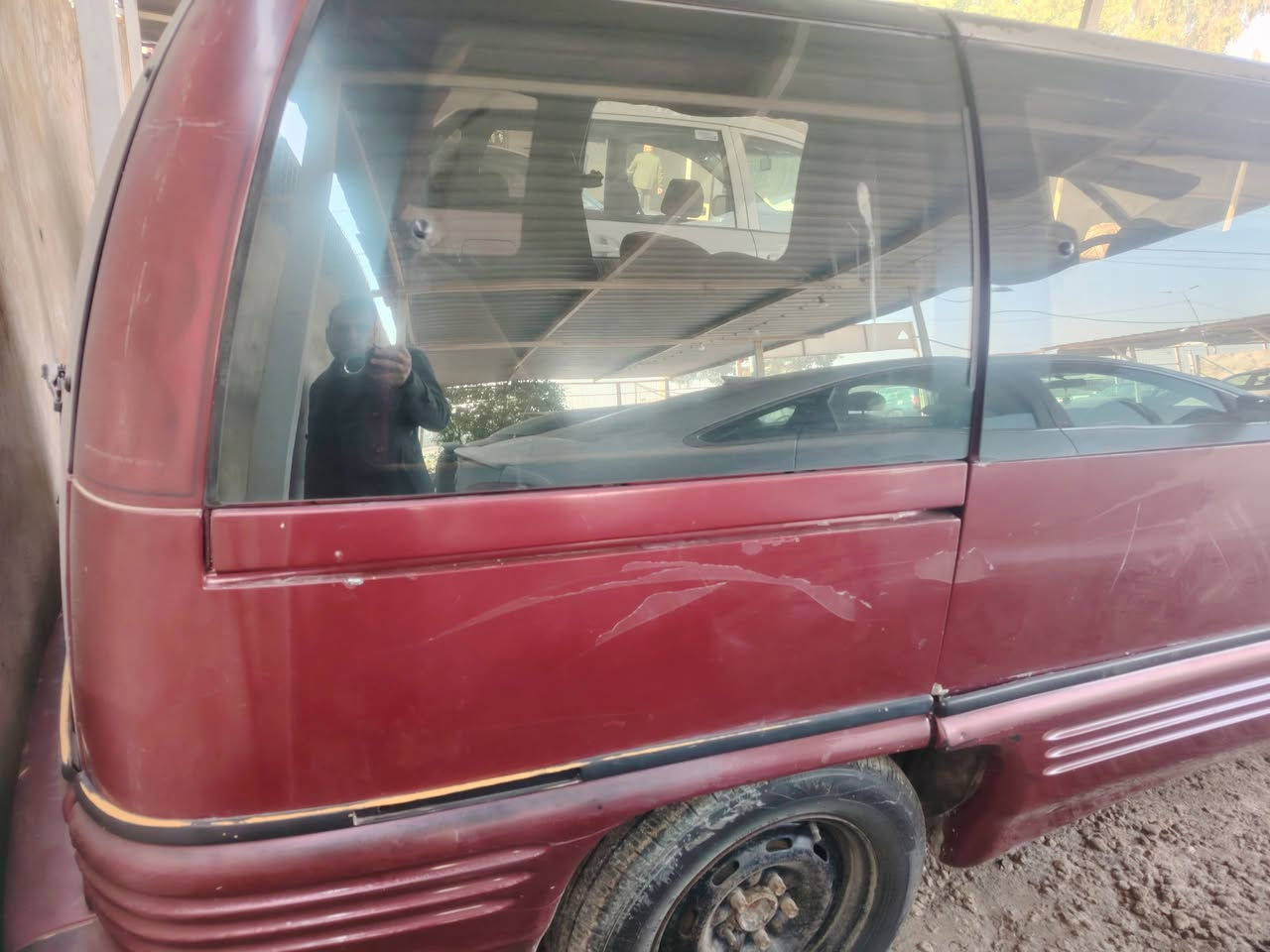 بونتياك 7 راكب سياحي موديل 1994 رقم نحف عله وضع الشركه بنيد جارد فقط  ترايها زيرو  السعر 35$ مكاني بابل الحصوة ***********
