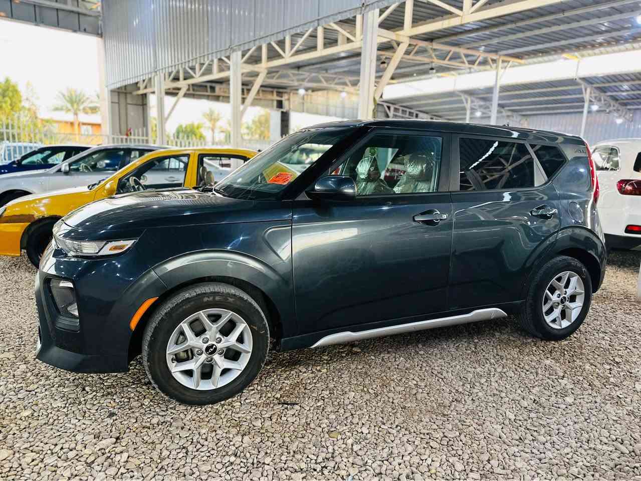 السلام عليكم
كيا صول 2022
ميكنه 2000 دوش 
ماشيه 28 الف
حلو السياره وجديده كلش
داخل جلد لونين
كشن كهرباء
رادار 
مثبت سرعه 
تحديد مسار
مكينه وكير وحداديه كفاله
مرقم قادسيه انكليزي بأسمي
رقم الشاصي داخل المنشور
ضررها جاملغ وباب
العنوان بابل الشوملي
للتواصل ***********
او *********** حلة, بابل
