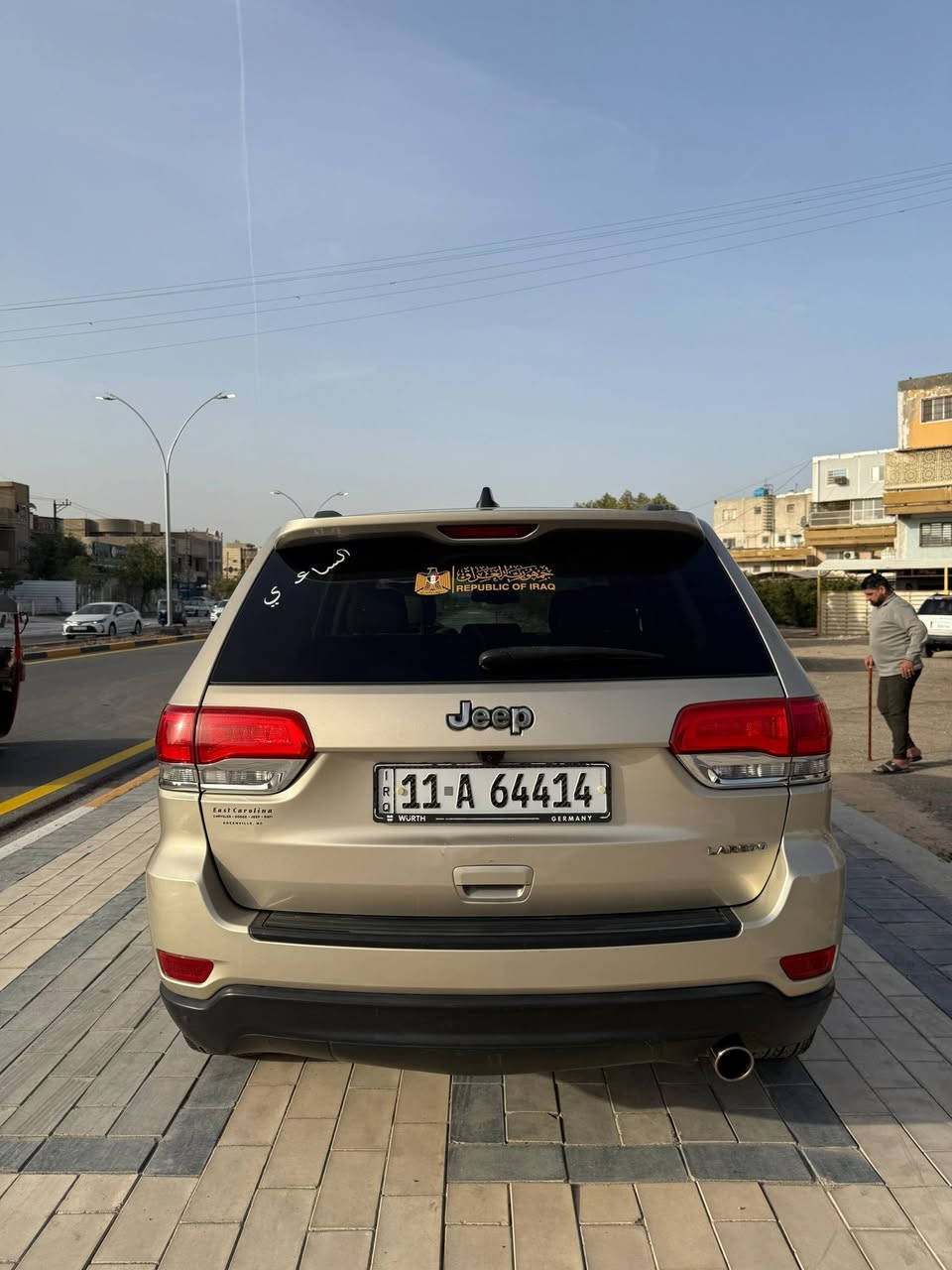 السلام عليكم جيب مديل 2014 سيارة نص فول حادثة ب امريكا قطعتين وحالين زادت قطع فقط يعن 3قطع بيه سيارة أحله من الصوار جهازة مكينه وكير كفاله تخم تاير جديد باتري جديد رقم بغداد بسمي تحويل ثاني يوم السعر 165 بيع فقط وسعر بلاش وبلا عافيه على ياخذة ***********
