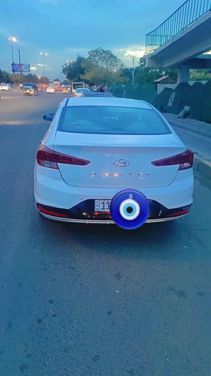 سلام عليكم انتره خليجي فول موصفات مابيه حادث صبغ بل بنيد شوي وبل جاملغ بل داير صبغ شوي مابيه كل حادث ماشيه 68وذا اكو مراوس الانتره23 صفره نراوس اكون صفره ونضيفه ***********

السعر150
