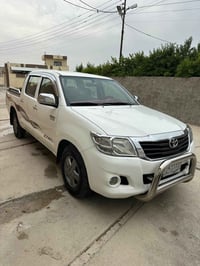 هايلوكس • ٢٠١٣ • ٢٣٠ ألف كم