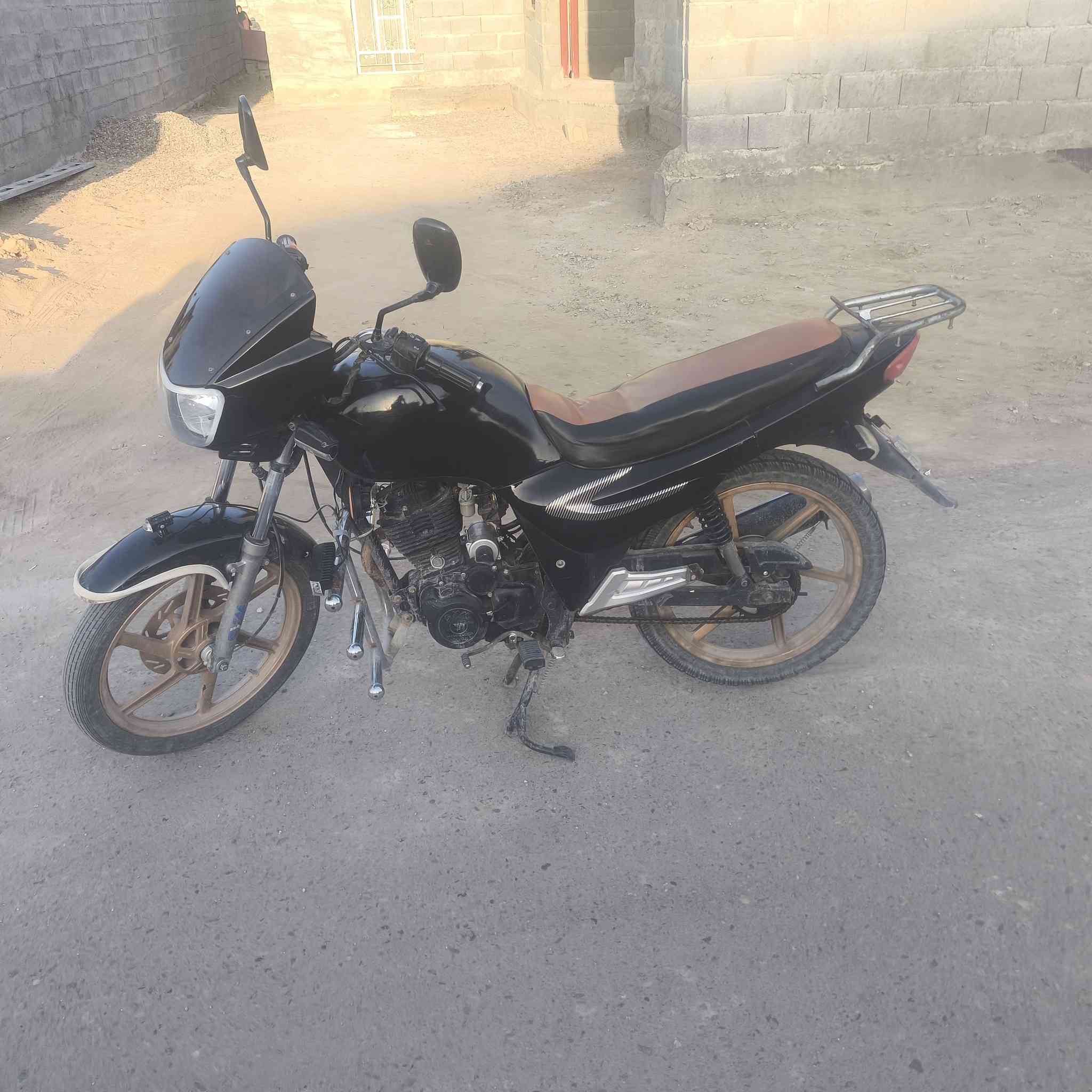 سايم لبيع موديل 14 مكانه عامرت الفلوجه 650 وبي مجال اتصل بريك خير ودلل ***********
