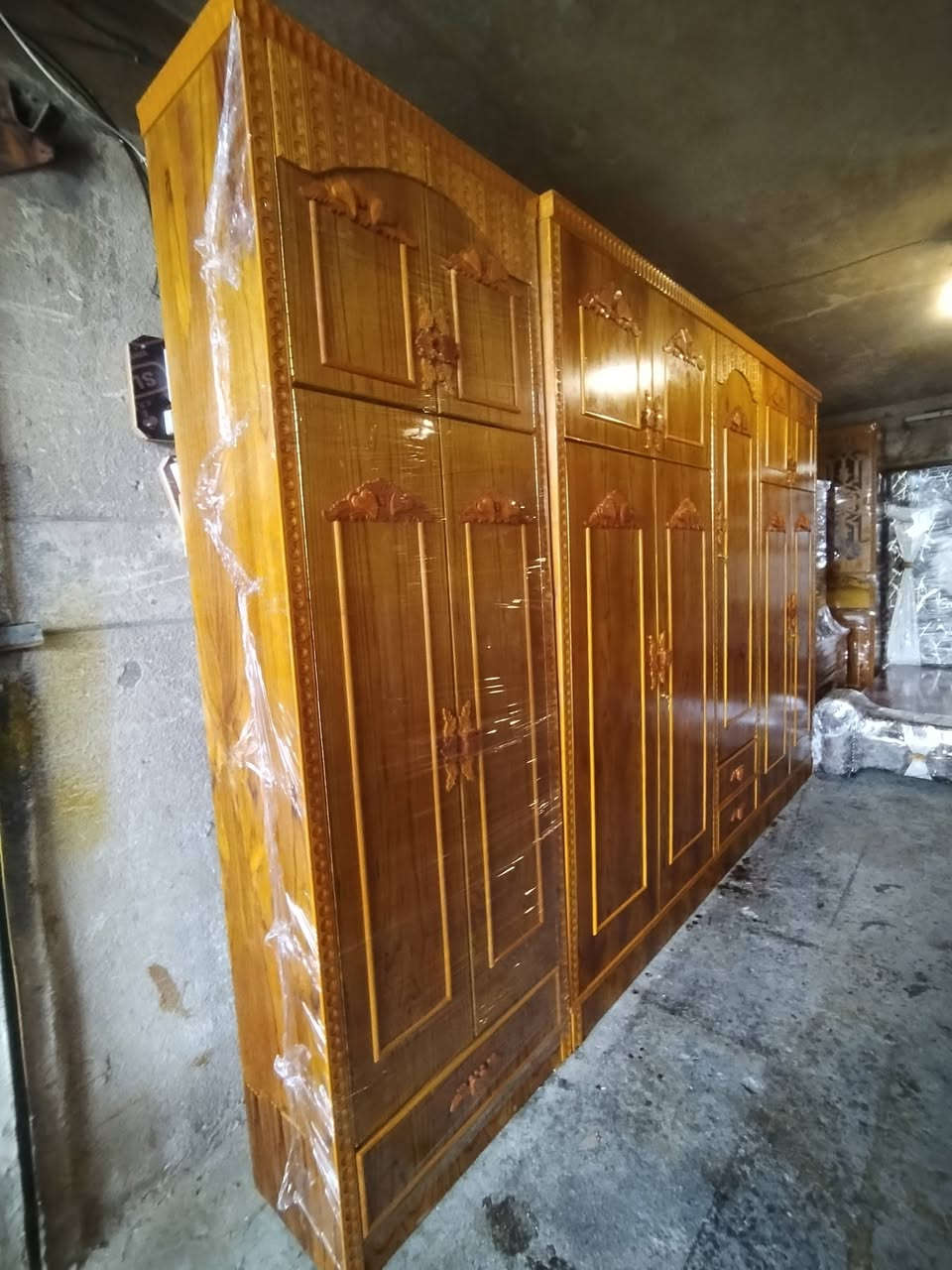 غرفه 5 ابواب. ابراج محلق نقش زان يدات زان دنكه زان صاج 5مليم شرط السعر900الف قفل 🔒 العنوان موصل باب جديد داخل ساحة نادي الفتوه الرياضي مقابل افران السيد *********** اسيا *********** رجأ الما يشتري لا يخابر اقساط ما عندي
