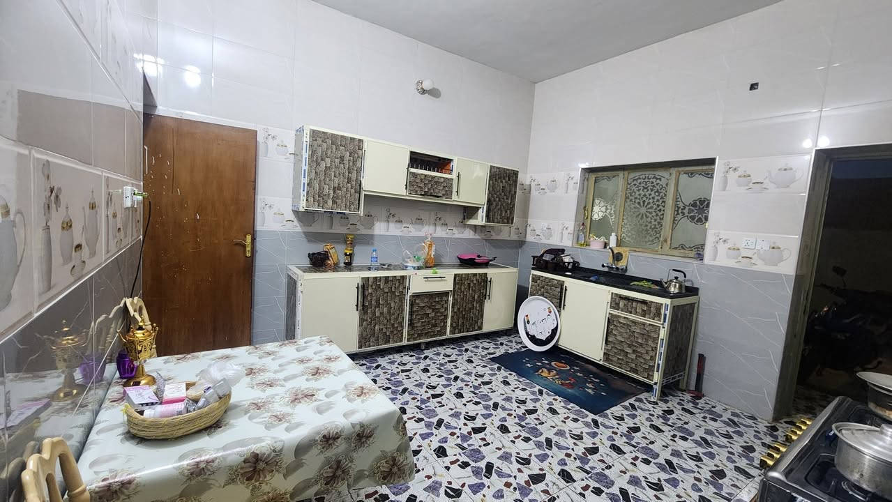 بيت للبيع طابق واحد 👇

✅ مساحة ١٨٠ متر
✅ قادسية الثانية قرب القسم البلدي
✅ طابو صرف
✅ بناء حجر

✅ السعر 115 مليون 

للأستفسار أكثر
*********** متوفر واتس
مكتب التميز للعقار في قادسية الثانية قرب الحوراء

https://vt.tiktok.com/ZSQHMbsEB/
