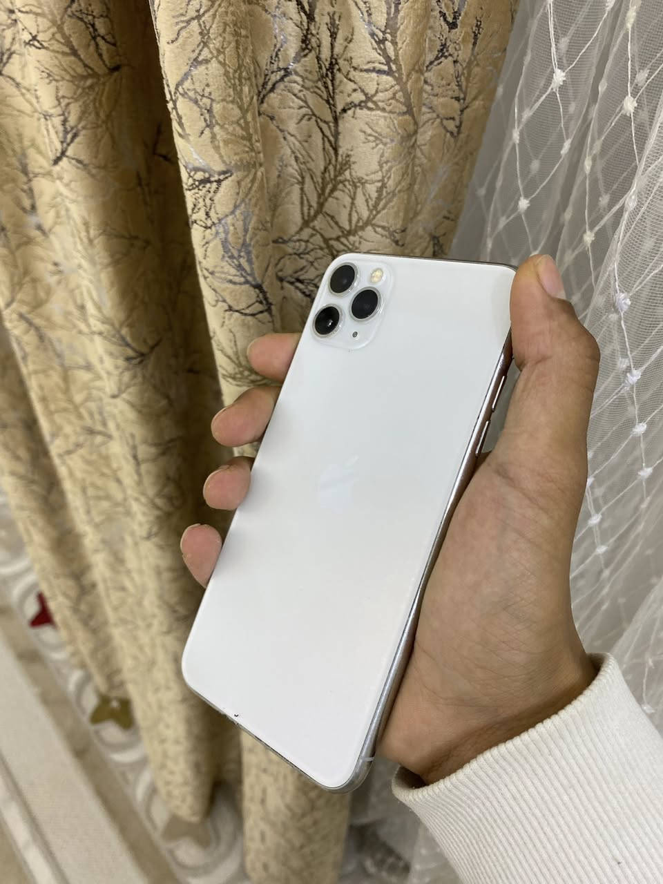 ايفون 11 pro max 😍
جهاز نضافه 100‎%‎

اعلى ذاكره 256 

بطاريه 91‎%‎

مبدل شاشه اصليه فيس ايدي شغال ضمان 30 يوم

السعر 375 وبي مجال جدا بسيط 

***********
