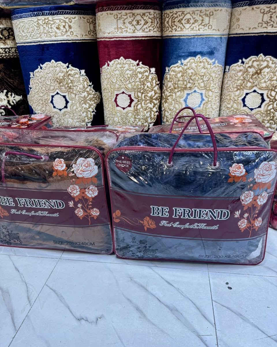 🛏️✨ مفروشات السيد ✨🛏️

كوت – سوق الكبير المسقف، قرب بيت أبو آلهوى، مقابل جامع الحاج عبود – محلات سيد صباح
📞 *********** | 🚚 توجد خدمة توصيل

🔸 بطانية نفرين فاخرة
حفر حرير درجة أولى – طبقة واحدة
وزن ثقيل 7 كيلو
🟥🖤🟫🟨 متوفرة بألوان أنيقة ومتنوعة
💰 السعر فقط 29 ألف

🪷 تصميم راقي، ملمس ناعم، دفء لا يُقاوم
اختيارك المثالي لفصل الشتاء ❄️

📦 التغليف أنيق، مناسب للإهداء أو الاستخدام الشخصي
📲 احجز الآن عبر الرسائل أو اتصل بنا مباشرة
