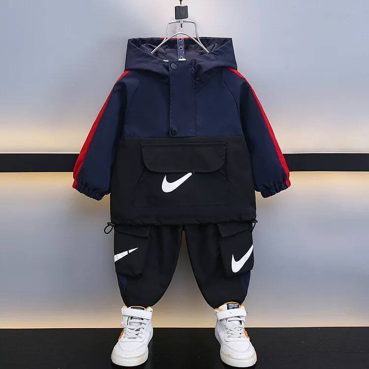 طقم ولادي 😍
القياس/1-2-3-4-5سنة
السعر/10الف فقط
***********
رقم الجمله واتساب فقط
