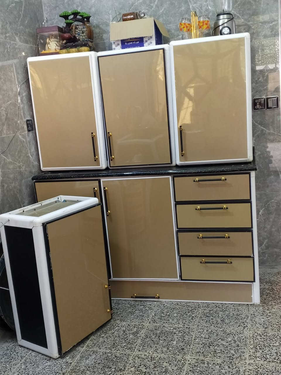 للبيع


**إذا كنت صاحب هذا الإعلان وتريد حذفه لأي سبب، رجاءا أرسل رسالة إلى الدعم الفني**