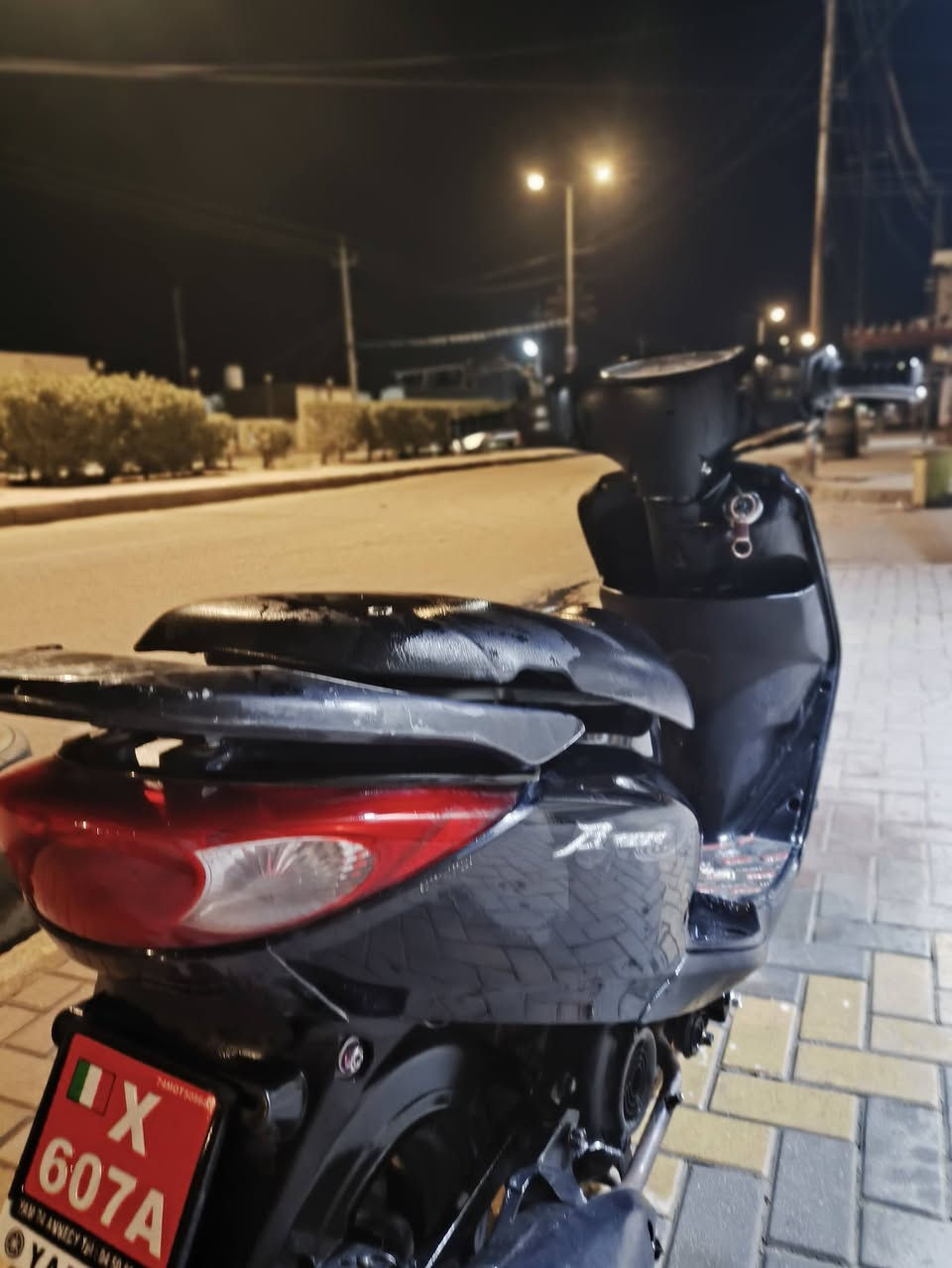 دراجه بريس  للبيع كفاله عامه
رقم
***********
زنون 50الف
كبات10الف
يدات رياضي14الف 
مرايه طباكي 8الف
سعر الدراجه ويه الغراض 700قفل
بدون غراض650 قفل الف مكفوله كفاله عامه
