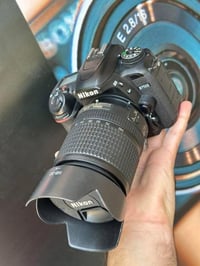 نيكون D7500 • عدسة ١٨-١٤٠ • نظافة ٩٨٪