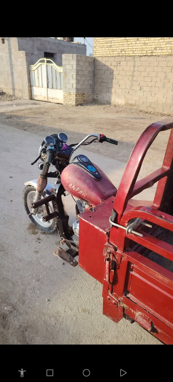 السلام عليكم ستوته ايفان موديل 2013 اوراق وكيلهه شاكر ابو المجر محرك امتيار ناعم شاصي مكفول بدي نظيف تخم تاير مال كيه فحل ستوته الف ماتصرف عليهه كهربائيات شغاله من طول لطول مكفوله من كلشي السعر 1400 وبيهه مجال بسيط مكاني العمارهه صدر المجر 
***********
