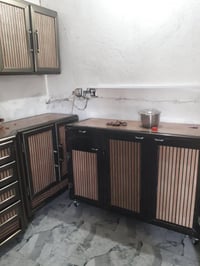 كاونتر للبيع نضيف كلش اربع قطع  العنوان اجبله  السعر٣٧٥. 07718818743