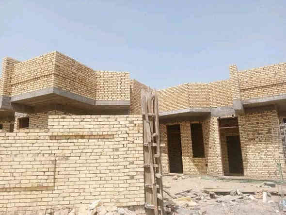 خلف بناءً متفرغ حالياً 
شغل درجة اولى 
***********
