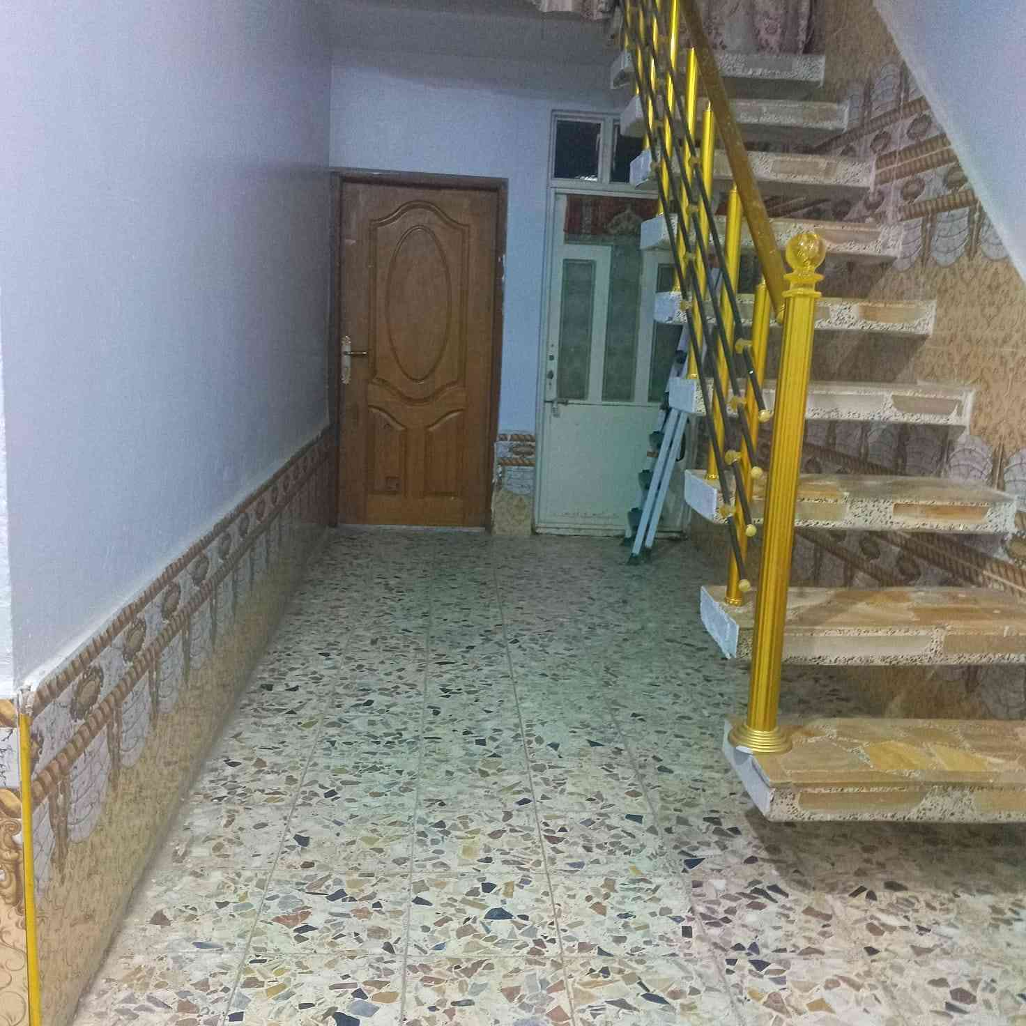 سلام عليكم
بيت للبيع المساحه 230 يحتوي عله ثنين غرف نوم وحمام داخلي وخارجي ومكشوفات ثنين وحديقه وساحت بيت جبيره اساس البناء تجعيب وبناء حجر جيري سقف عكاده موقع البيت كوفه شارع المعمل قرب صورت شيخ احمد الوائلي يبعد عن الشارع ٥٠٠ متر للاستفسار الاتصال على الرقم ***********
ملاحضه يرهم اقصاد مقدمه حسب الاتفاق ولباقي حسب الاتفاق ❤️
