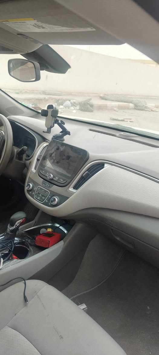 السلام عليكم
للبيع فقط بدون مراوس
ماليبو موديل 22
الضرار موضح في الصور 
محرك 1500 تيربو
هند بريك بصمه
بصمه ابواب
تشغيل عن بعد
قطعتين تبريد
شاشه وكامره دواره
كشن كهرباء
لد نهاري
بك لايت لد
مانع تزحلق
منافذ usp
السعر 140 
***********
***********
مرقم اربيل المكان في الديوانية
