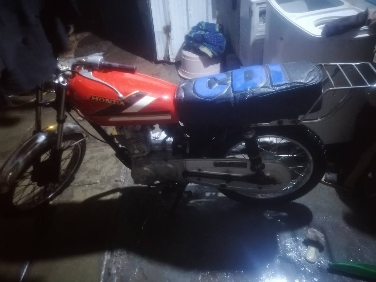 البيع. دراجه. المكينه. خرسه نضيفه. سعره 225مكاني. الحيانيه***********
