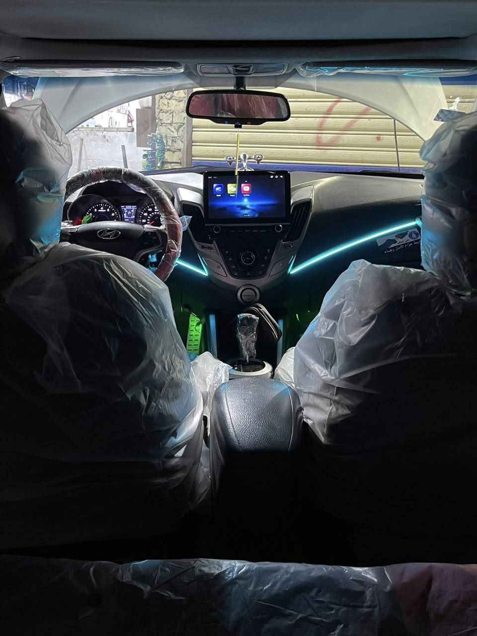 هونداي فولستر موديل ٢٠١٢ امريكي مصبوغه عام بدون دواخل ١٦٠٠ جيد ا سيارة جاهزه اناره داخليه ازنون شاشه تبريد شغال تخم تاير حديد الصدر جديد ي سعرها ٧٠ وبيه مجال عنوان بغداد البياع ***********
