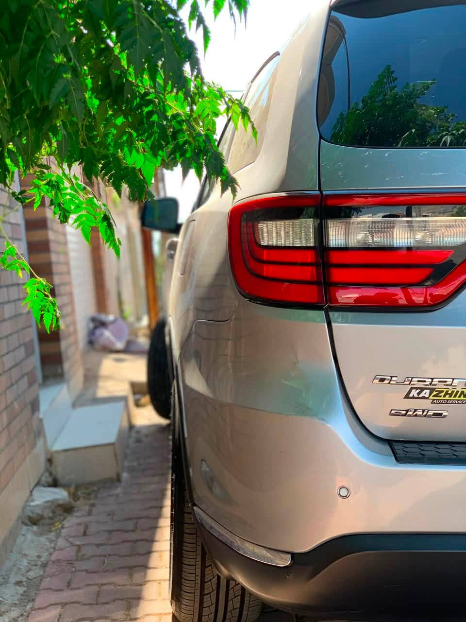 🔥 للبيع دودج دورنكو SXT Plus موديل2015 🔥
سيارة نظيفة جداً واستعمال شخصي، بحالة ممتازة وما تحتاج أي مصروف. المحرك 3.6 V6 والجير والشاصي بحالة ممتازة، والتبريد والمكيف يشتغلن بكفاءة.
المواصفات:
✅ شاشة لمس
✅ كاميرا خلفية
✅ حساسات
✅ تشغيل بصمة وستارت
✅ مثبت سرعة
✅ 7صفوف مقاعد
✅ جنوط أصلية
✅ داخلية نظيفة جداً
السيارة جاهزة للفحص بأي مكان، والفحص خير دليل.
السعر: 185ورقه (قابل للتفاوض بالمعقول بعد المعاينة).
للاستفسار: خاص أو اتصال.
رقم الهاتف:***********
