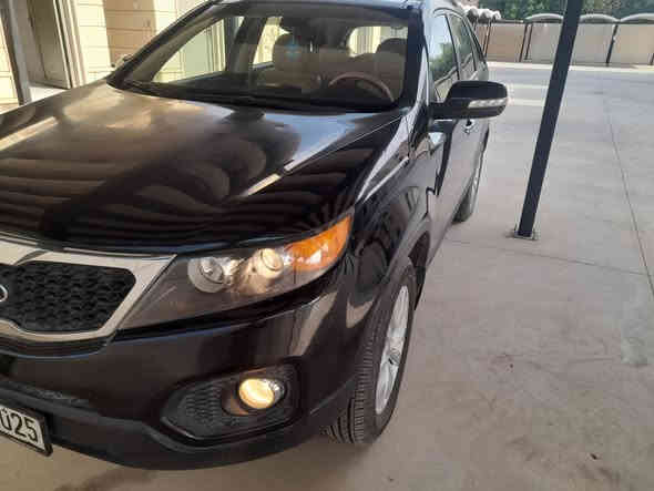 سلام عليكم
#للبيع سورنتو موديل 13 خليجي مكينه 4 سلندر 2400 / 
7 راكب / 3 قطع تبريد / فول عده البصمه /بانوراما / جاهزه من مكينه كير صدر  تخم تايرات جدد رقم اربيل الدولي وسنويه جديده باسمي تحويل ثاني يوم /مكانين بارد بوب جهة النفر مرآة شفط شاشة 
السعر 160 مجال قليل للاتصال
***********
