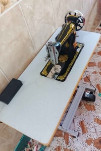 مكينة خياطه • جديدة • مقفلة