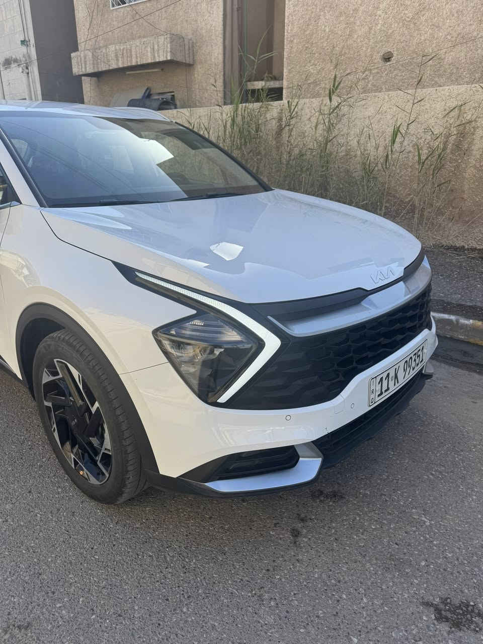 سبورتج 2025 زيرو وبسعر مناسب

كيا سبورتج موديل 2025 خليجي مكفولة ضمان 5 سنوات وتبديلات دهن مجانية
محرك بانزين حجم 2000 دوش المرغوب
ماشية 6 Km فقط بحالة الزيرو وبعدها بريحة الشركة اول واحد يجيها ياخذها
فول مواصفات 1/1 ( كشنات كهرباء وتدفئة ، صندوك كهرباء ، بصمة تشغيل وبصمة ابواب ، تدفئة ستيرن وتحكمات ستيرن وشفتات سرعة ، مري شفط  ، حساسات امامي وخلفي ، رادار ونقاط عمياء ، تبريد امامي وخلفي ، ويل 19 ) وباقي مواصفات الفول معروفة 

السعر مناسب 228 $ وبي مجال

مكان السيارة بغداد حي الجامعة
*********** غيث الكبيسي
