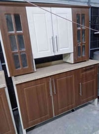 كاونتر hdf  مرمر كامل + طباخ منضدي ايطالي 🇮🇹 للبيع ( كما موضح في الصور...