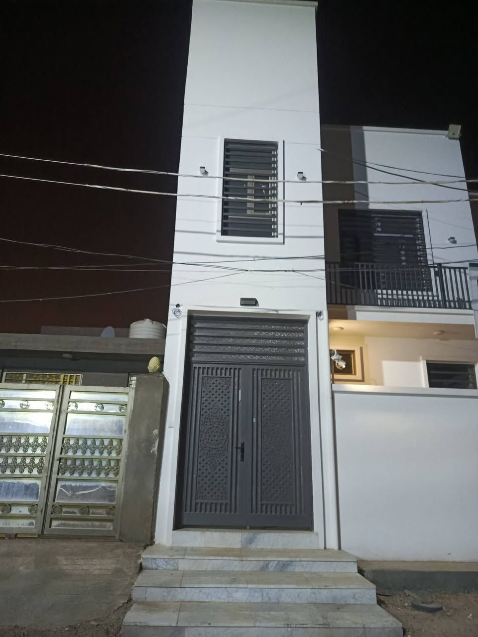 (بًسِـمً أّلَلَهّ أّلَرحًمًنِ أّلَرحًيِّمً)  

   ﴿ وٌتٌـوٌکْلَ عٌلَى أّلَلَهّ وٌکْفُـى بًأّلَلَهّ وٌکْيِّلَأّ ﴾

.....  شقق للايجار  كهرباء +مياه متوفره كافه  الخدمات  الاستفسار مراسله الصفحه او الاتصال على الرقم التالي ⬇️

‏‪***********‬‏ /ابو فهد

***********

#الموقع تاجيه قرب حسينية قمر بني هاشم
