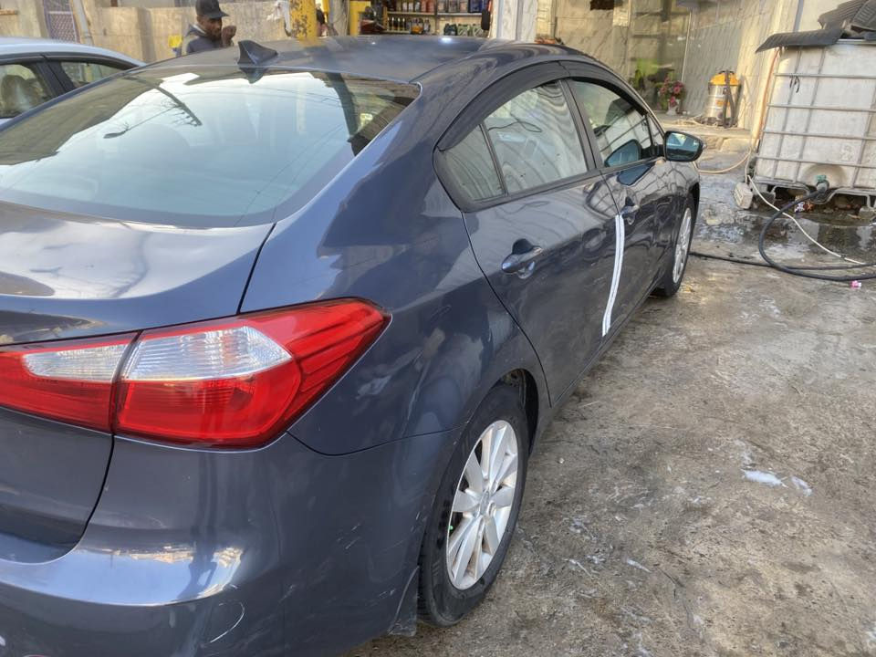 السلام عليكم للبيع كياا فورتي 2014 السعر 108 للاستفسار***********
