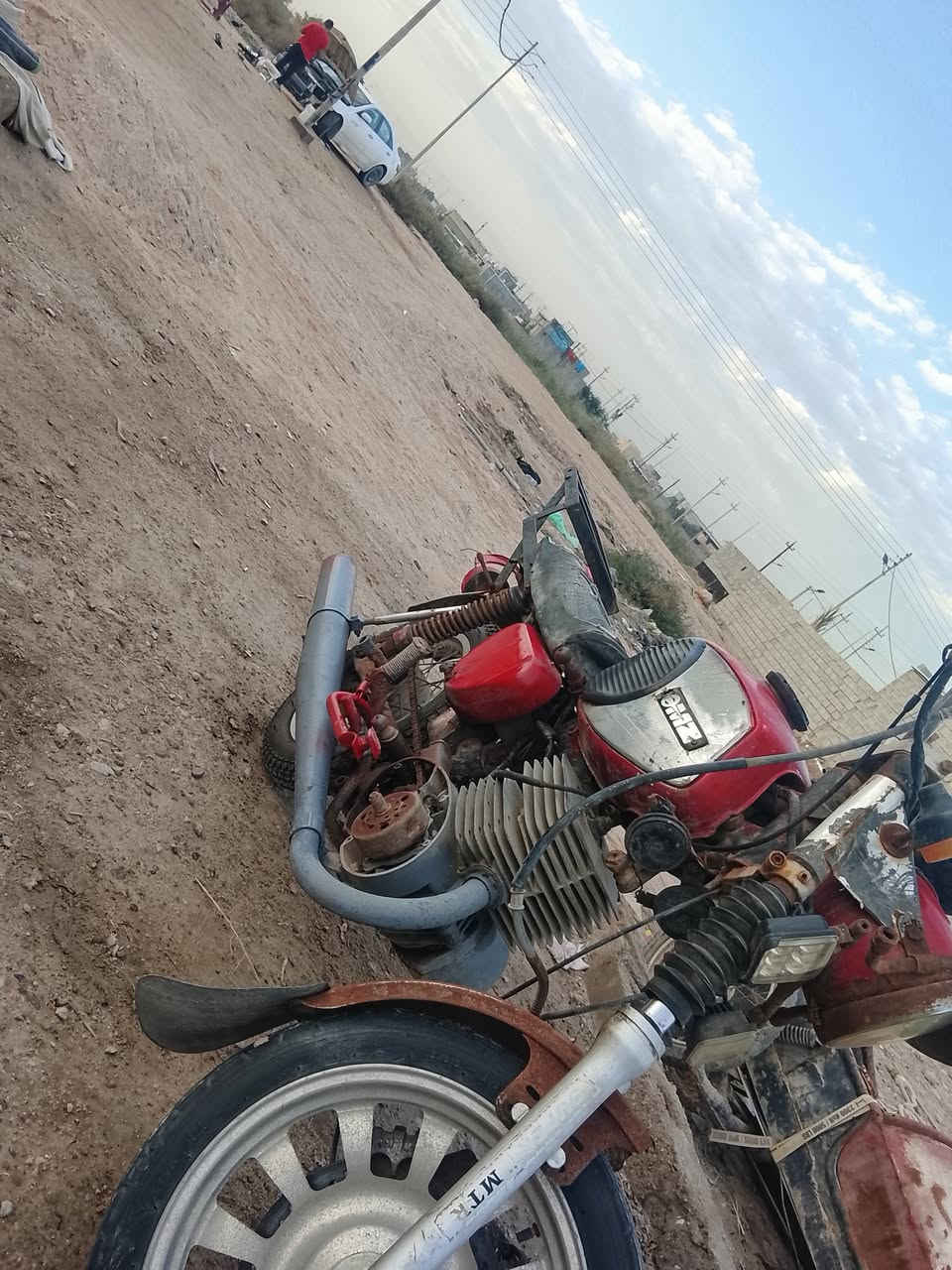 سلام عليكم دراجه ام زد موديل 81رقم.  راعيه بشط العرب سعرها 650بيه مجال قليل دراجه بقضاء الفاو

تواصل ***********
