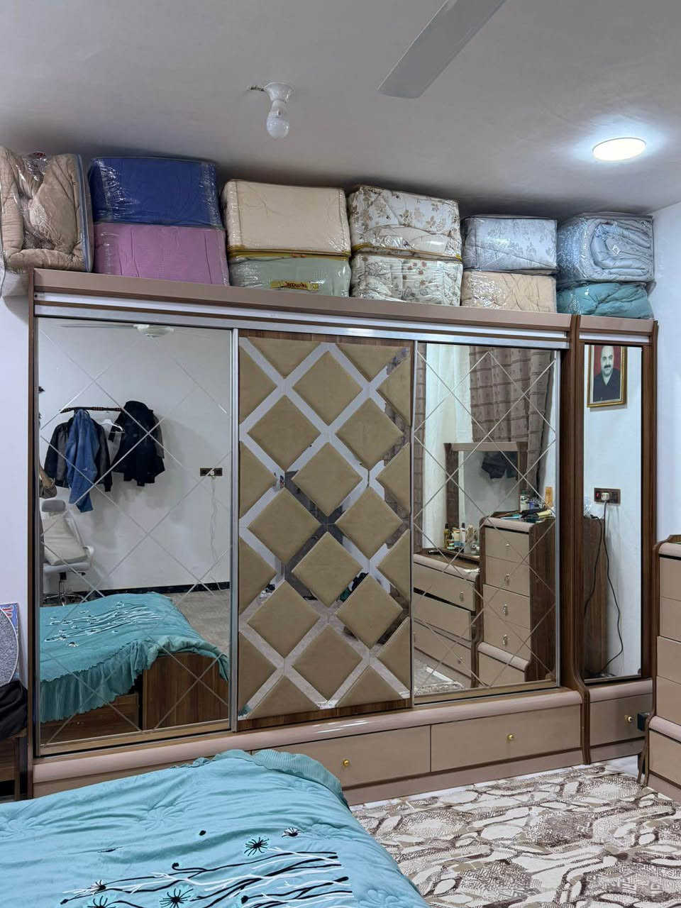 غرفة نوم تركية الاصلي كبيرة الحجم كامله مابيها اي نقص للاستفسار *********** 
السعر خاص عمارة, ميسان
