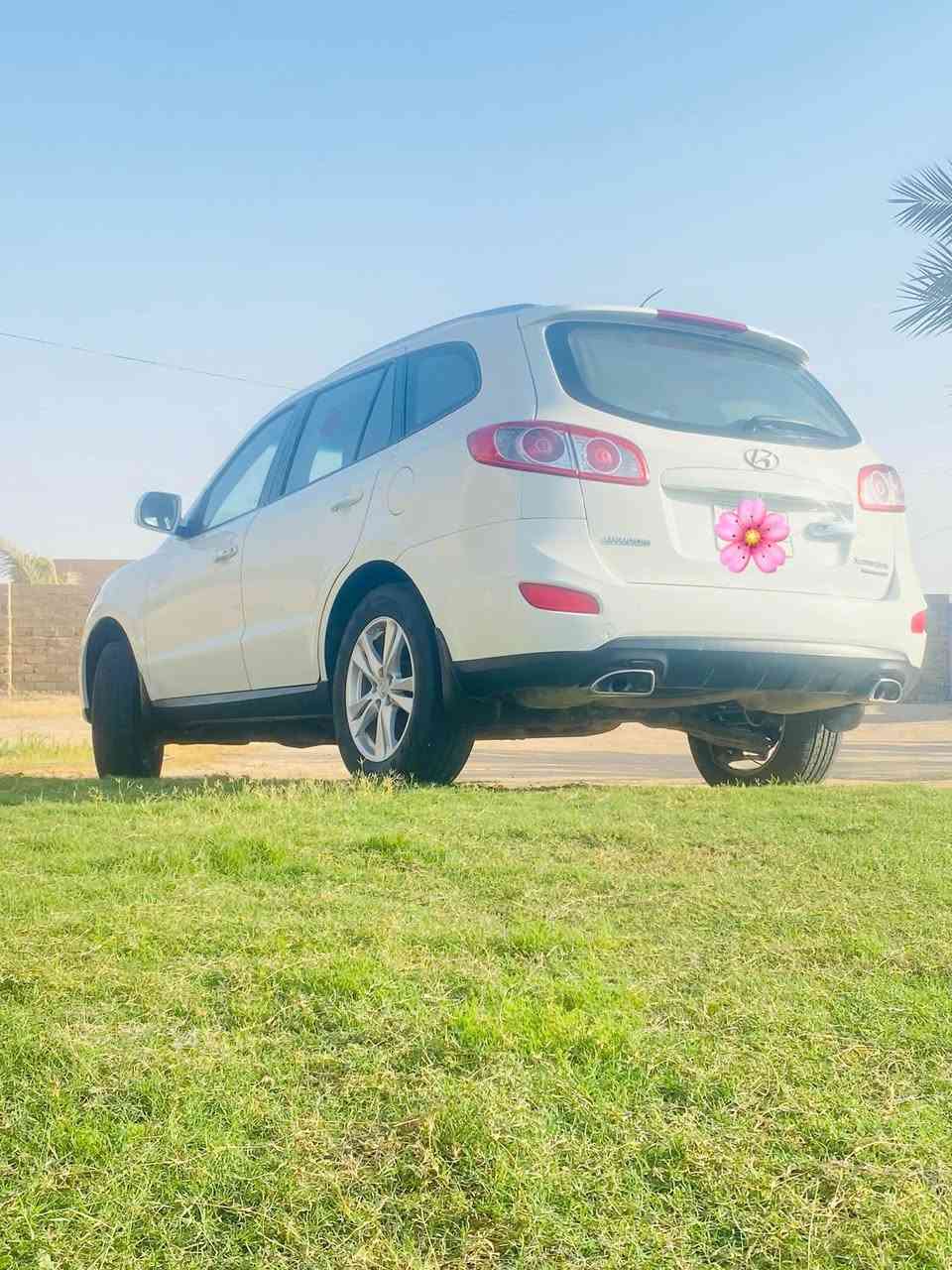 سنتافي 2011
بصمه -فتحه سقف

السياره خليجي كلين تايتل 
6v      3500
ثلاث قطع تبريد 
السياره سبعه راكب 
صدر امامي خلفي جديد 

تخم تاير جديد 
رقم بغداد تحويل ثاني يوم 
السياره بأسمي 
السياره من الداخل نضافه فول 
السعر 140وببها مجال شي قليل 

رقم الهاتف ::***********

ملاحظه السياره بيها رواجز
