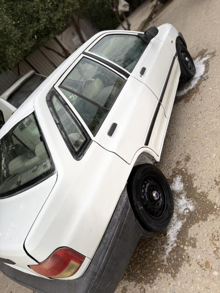 سلام عليكم سايبه موديل ١٤ سياره جهازه سنويه ٢٨ مكينه وكير وحدديه جدد سعر ٢٩/  ***********
