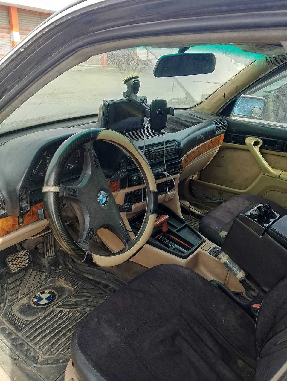 بي ام 735 مشروع وطني هزاه جديده محرك بل كاع بس اشداه صدر كهربائيات اكسل تايرات  سياراه جاهزاه رقم صلاح الدين شرط التحويل رقم الهاتف *********** سعر 45او بيها مجال لطيبين موديل 89
