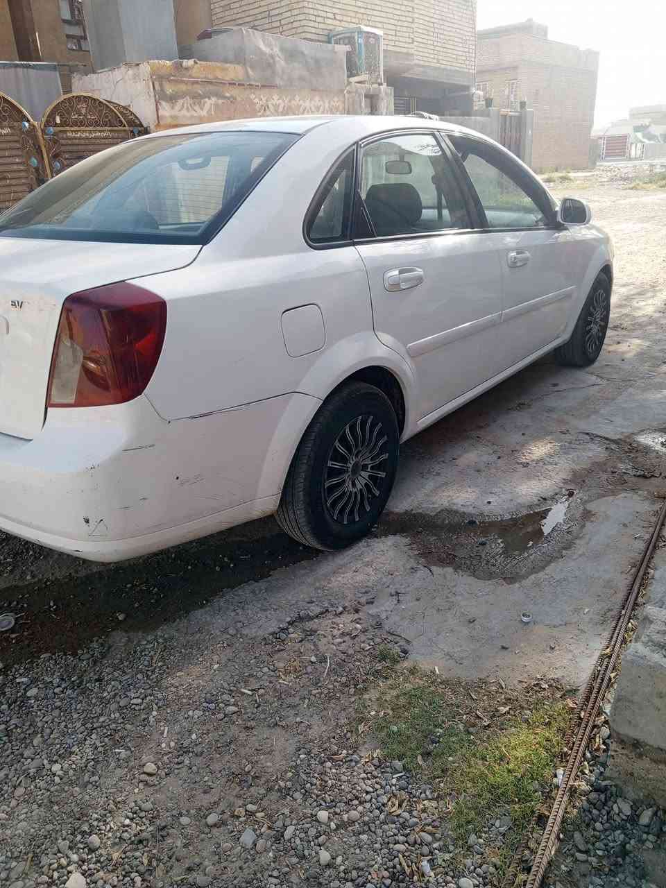 السلام عليكم اوبترا 2005 كير عادي ومكينه جديده تخم تاير سياره بلاديه اي نواقص مابيه تحويل ثاني يوم السعر 65 ورقه وبيها مجال ***********
