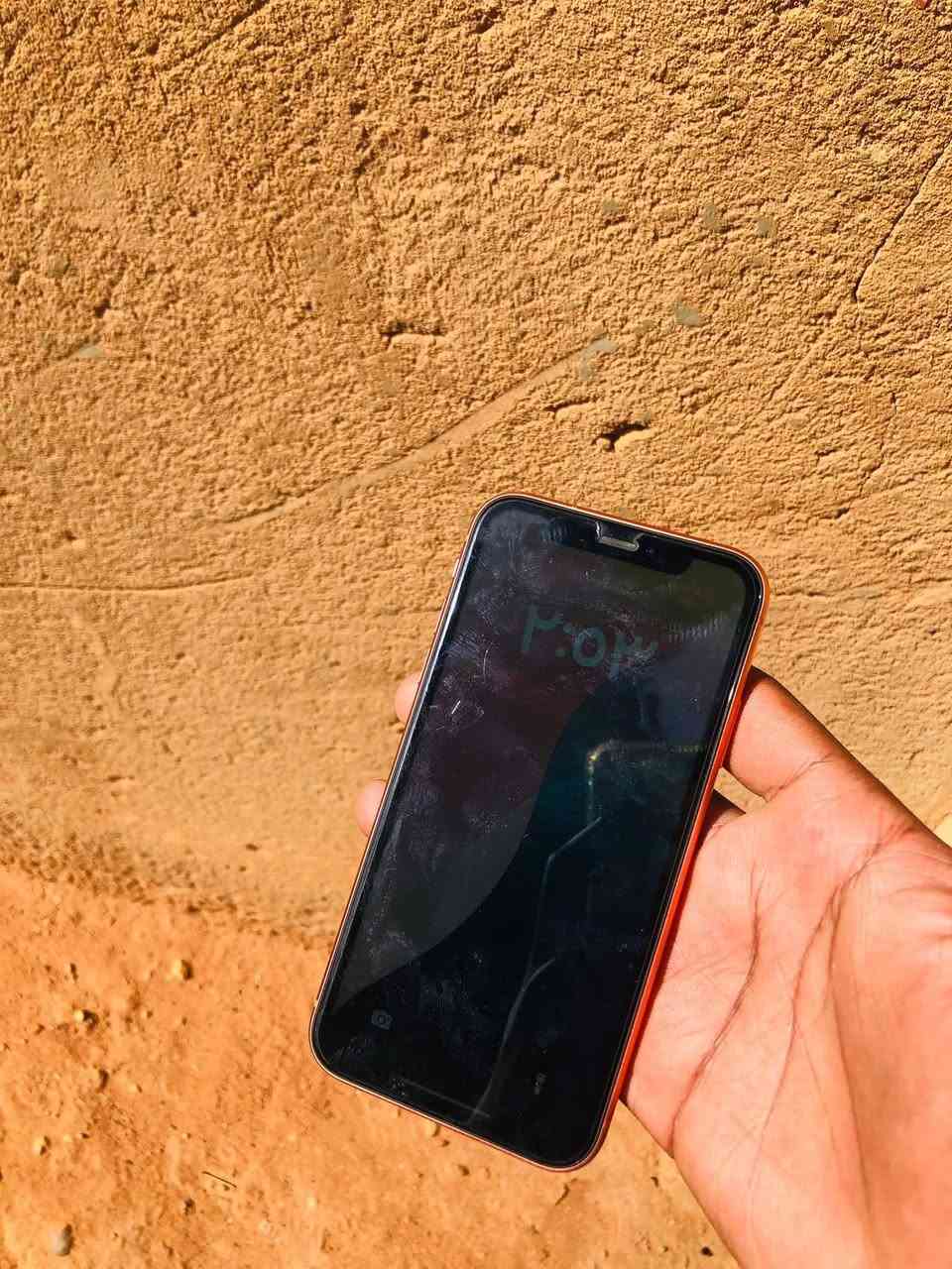 سلام عليكم ايفون اكس ار ذاكره 128
بطاريه 88  ماتشتغل
سعر 140وبي مجال هاذ رقمي ***********📞📞📞متواجت في الوتساب
