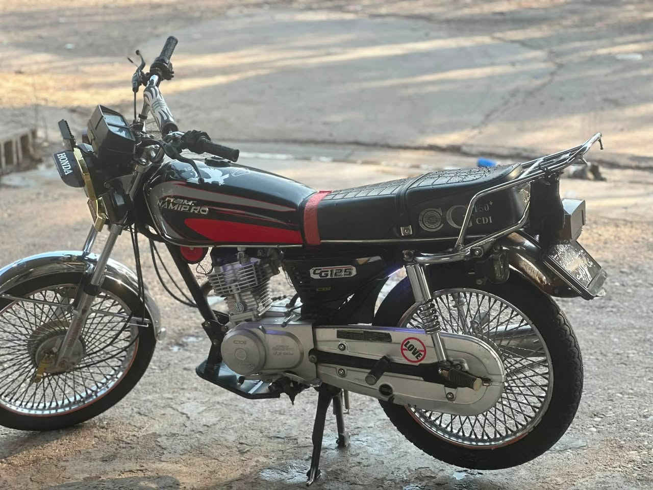 نامي برو 125cc موديل 2018 محسن 
دراجه خير من الله مابيها نقص
***********
480 وبي مجال
