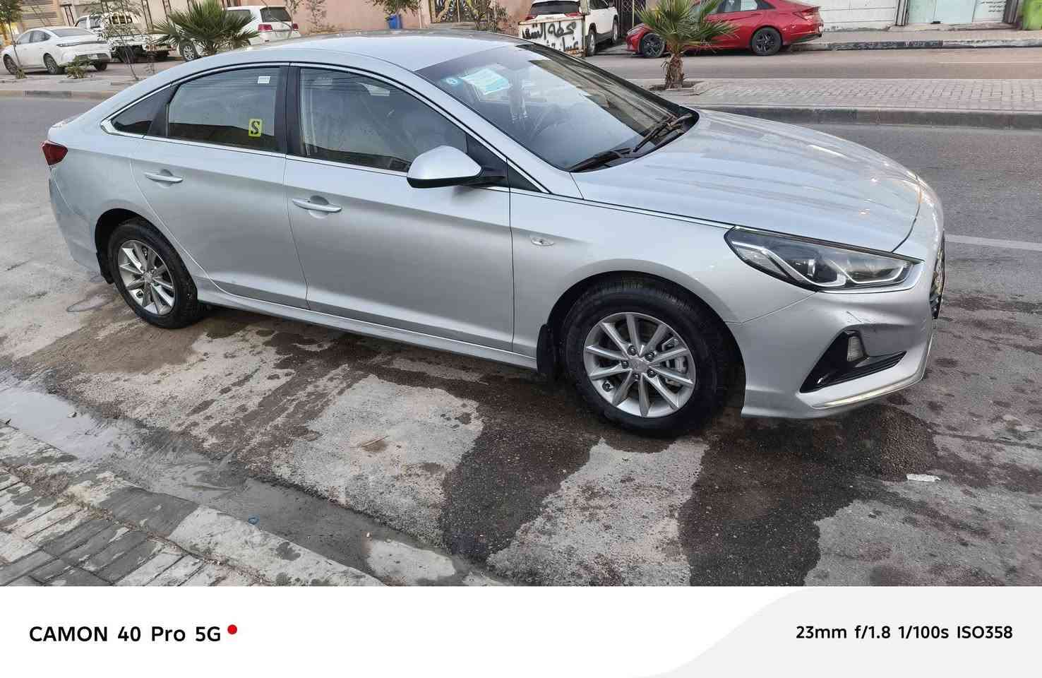 السلام عليكم ورحمة الله
سوناتا وارد كوري 2020
كفاله ماعده الصبغ 
السعر/160/ورقه وبيه مجال
العنوان قبله حي المهندسين
رقم/***********/وبي واتساب
