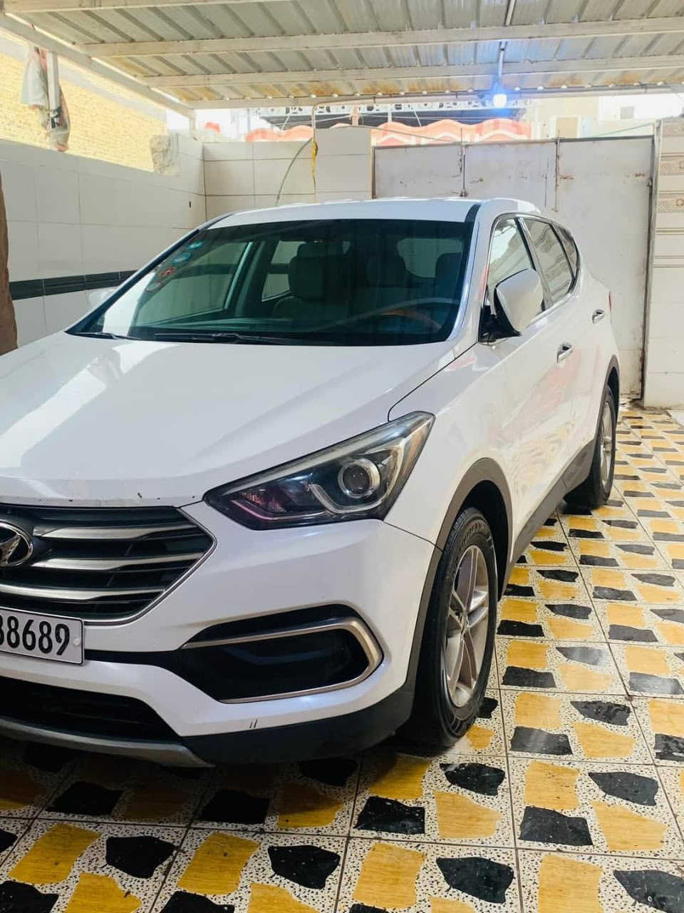 سنتافي ١٧  وارد أمريكي   سياره نظيفه حيل بسمي
المكان البصره القرنه
السعر ١٦٠
رقم الهاتف ***********
