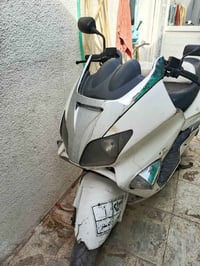 فورزه شغاله مكينه ما مفتوحه بريكات امامي خلفي شغالات نواقصه فقط دكمه ت...