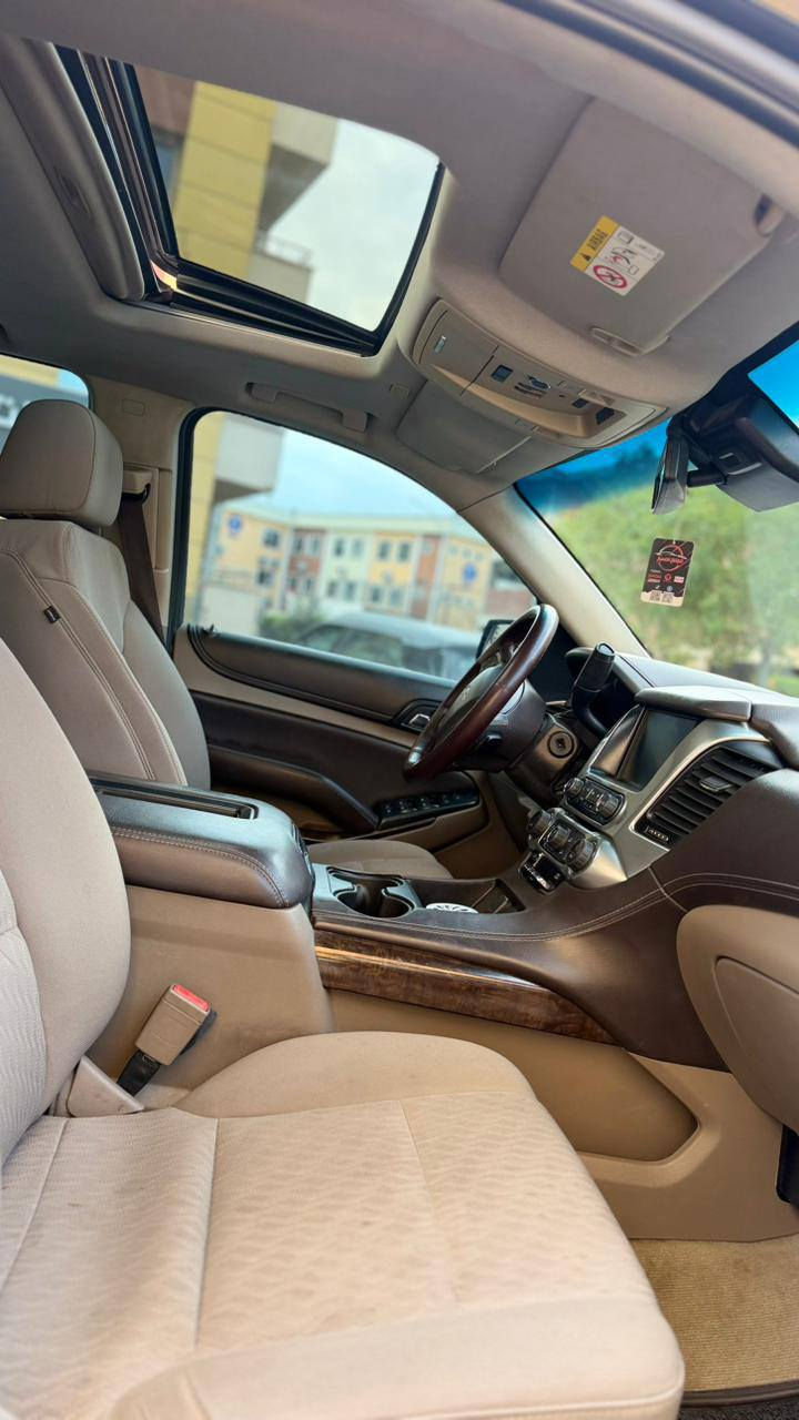 تاهۆ مودیل 2017 LT سلاییت فول بس بسمەو کوشین جلد نیە سەیارەکە دوو پارچەو پەڵەکی هەیە بێ داخلی بێ ارباگ گێر مەکینە کارەبایی هەموو شتی بەشەرت نەکرایتەوە تحویل وکالا بەشەرت شوێن هەولێر نرخی 333 کەمەک مجال ***********
*********** 
*********** أربيل, العراق
