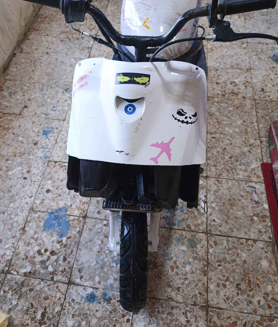 دراجه فراشه محرك ماكس ياباني شلعه ومعدل تاكل كاع لاتبخير ولا تنقيص دراجه دكة هندر مكينه ناعمه سعر300 بيها مجال مكان بصره حي الاصدقاء ***********‬‏
