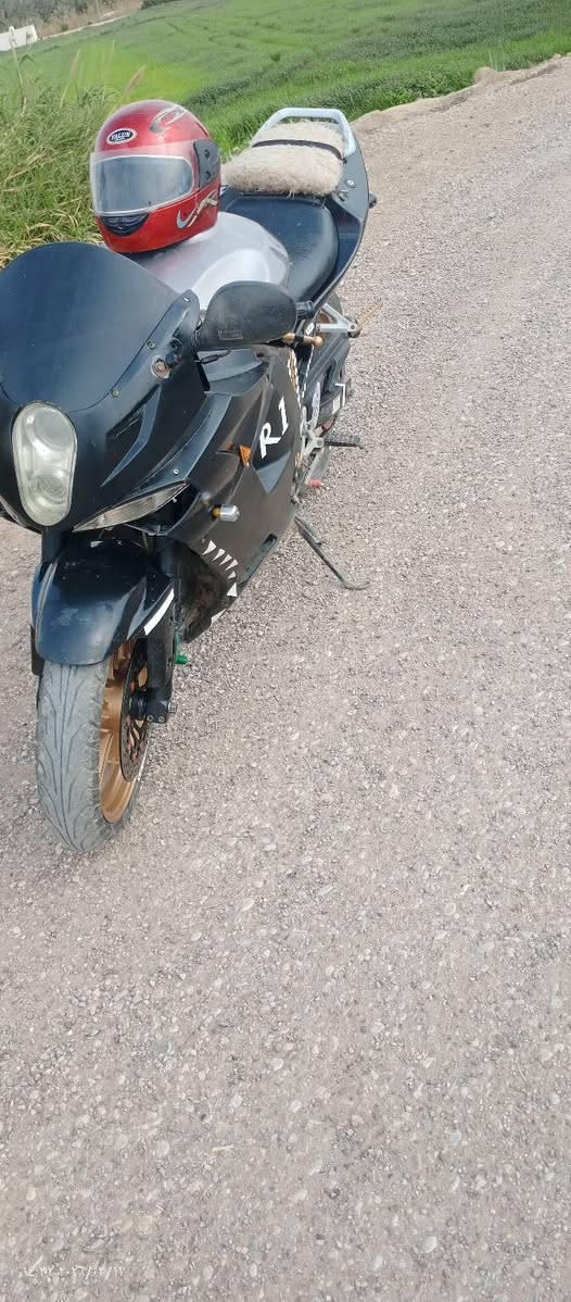 السلام عليكم شباب بطح للبيع هايسونك ربع دراجه شقاله بس باتري تعبان مرات ما يشقلها دراجه خير من الله تأثيرات جدد دهن جديد كهربائيات شقاله كلها .سعر واحد ونص وبيها مجال
متواجد فيس راسلني ودلل


**إذا كنت صاحب هذا الإعلان وتريد حذفه لأي سبب، رجاءا أرسل رسالة إلى الدعم الفني**