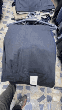 سر القطعه15. الف
القياس 36
الباب الشرقي شارع البانكيه
للتواصل ***********
