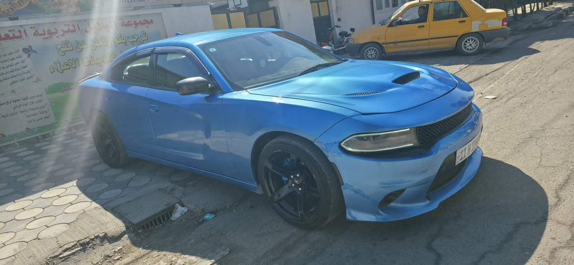 جارجر. 15. RT اصل رقم بغداد ب اسمي ورقمه حلو سعر 138 وبيه مجال. مكينة كير حدادية تخم تاير تمام حادثة بس مال امريكا موضح بالصور سيارة جاهزة  محدثة بالكامل اس ارتي فجوج اكسل دعاميات. وعليه تعديل كامل مبرمجه وجاهزه استسفار *********** مكاني بغداد الامين
