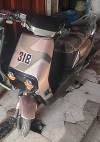 دراجه شحن 318 دراجه نضيفه مثل ماموضح دراجه جديده مستخدمه شي قليل بطاري...