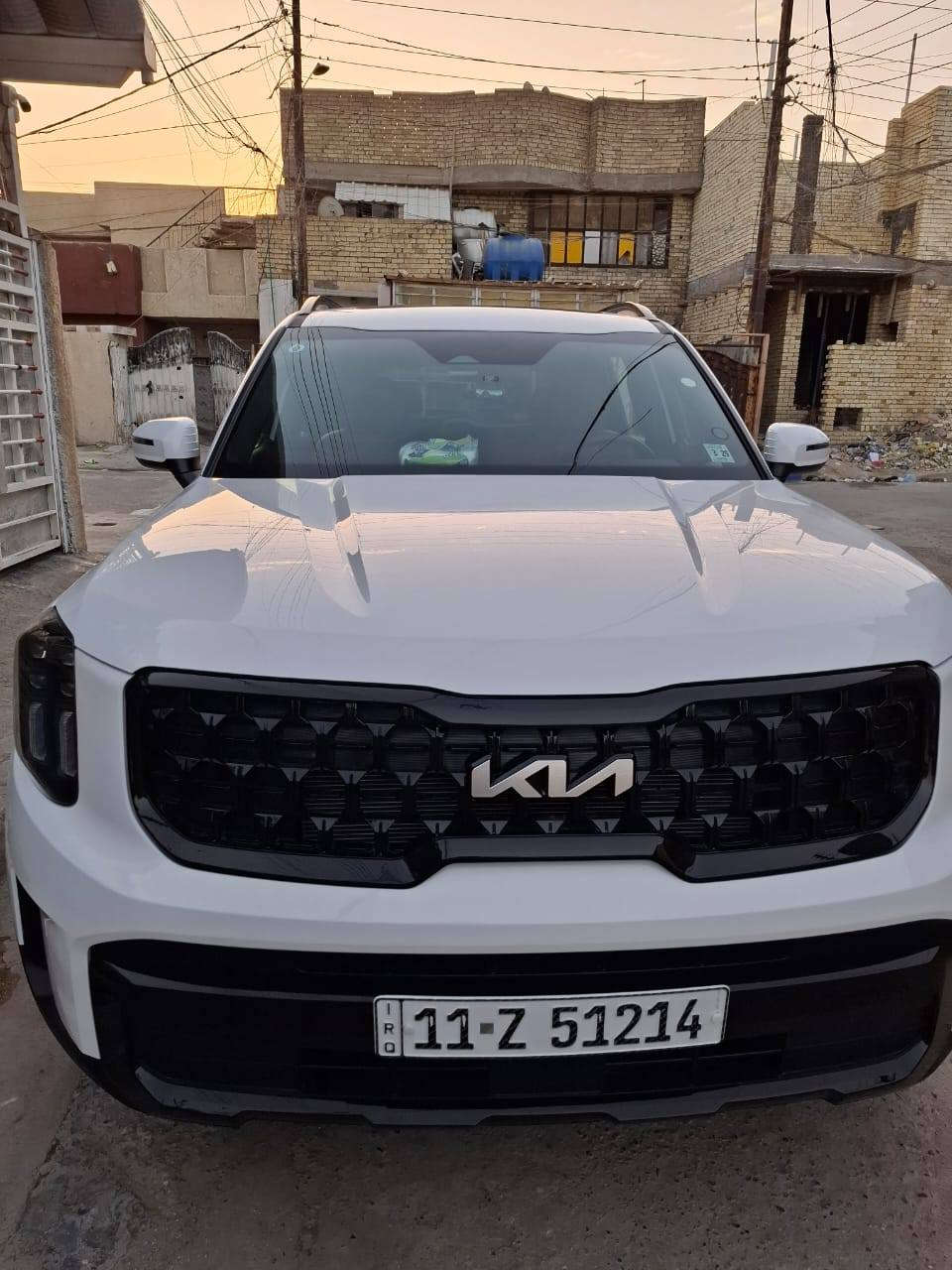 KIA TELLURIDE 🦍🩶
كيا تيلورايد موديل 2024 وارد امريكي 

لون ابيض رقم بغداد ماشية 7الاف زيروو 

مـواصـفاتها EX X LINE:

📍6سلندر 3800

📍بانوراما

📍بصمة

📍تشغيل عن بعد

📍كشنات كهرباء

📍 كشنات تدفئة تبريد

📍تحديد مسار

📍تحكمات ستيرن

📍نضام ابل كاربلاي

📍اندوريد اوتو

📍كشنات جلد 

📍كشنات vip

📍عدسات زينون

📍شاشة متصلة

📍مانع تصادم امامي/خلفي/جانبي

📍اوتو هولد

📍اوتو ستوب

📍اشاير بل مري

📍لايتات امامي خلفي LED

📍فورويل 

📍4وضعيات قيادة SPORT/ECO/COMFORT/SMART

📍مري شفط

📍جنطة كهرباء

📍شاحن وايرليس 

السعر350 وبيها مجال 

***********

مكان بغداد البلديات
