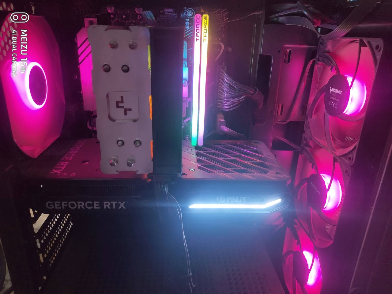 سلام عليكم PC للبيع
GPU RTX 4070 PALTE PUAL
CPU I5 12400F 
ASUS MB B760M-K PRIME 
PSU FSP HYPER K 700W 85% HP700S
RAM TEAM GROP T-FORCE 8*2 3600 HZ RGP
M.2 1TB NM 620
coler DEEP COOL GAMMAX AG400
CASE RAIDMAX MESHIAN SERIES X922
مع كيبورد وماوس هديه مع يوبيس 1500 
مكاني بغداد سبب البيع ممتفرغ الها وجديده وحرارتها كلش حلوه اطيني سعرك وتدلل لان صراحا ماعرف سوك حاليا وشكرا


**إذا كنت صاحب هذا الإعلان وتريد حذفه لأي سبب، رجاءا أرسل رسالة إلى الدعم الفني**