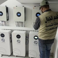 � تنصيب منظومة طاقة شمسية في مجمع نجمة بغداد السكني – أبو غريب 🔹   بحم...